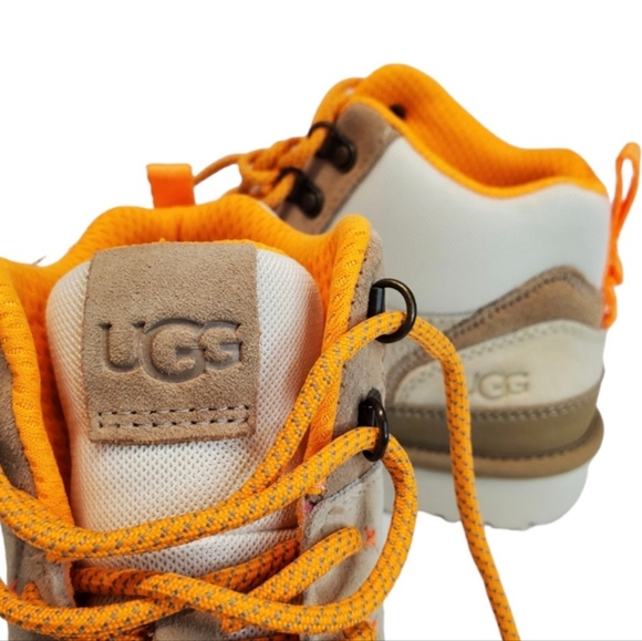 New UGG Women's Highland Hi Heritage  Sand orange cream tan lightweight Size 9 - Picture 7 of 15